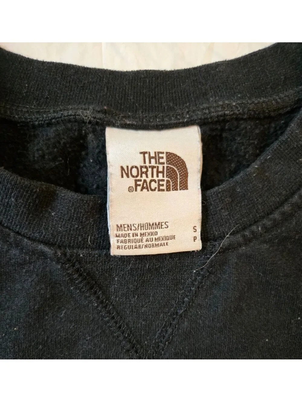 The North Face Black Long Sleeve Shirt Men's Small Cotton Blend Outdoor Tee